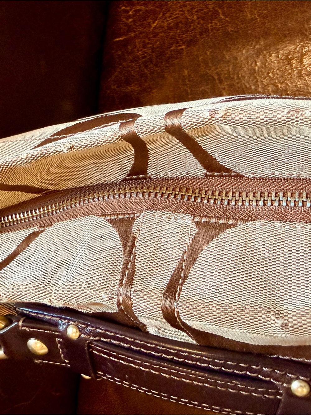 Coach “Carly” - Signature Soho Canvas Shoulder Bag in Brown - Y2K Vintage - Picture 10 of 11